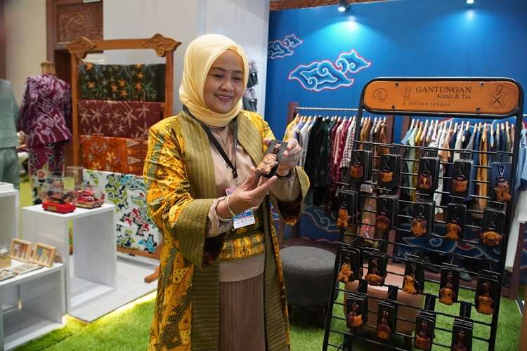Kerajinan Jabar Laris di Inacraft 2026: Penjualan Tembus Rp450 Juta, Produk Premium Paling Diburu