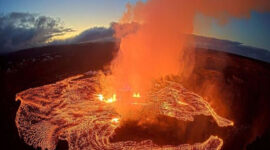 Gunung Kilauea Hawaii Meletus Semburkan Lava Ratusan Meter dan Ganggu Transportasi