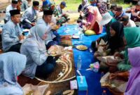 Nelayan Banyuwangi Curhat Kepada Bupati Ipuk