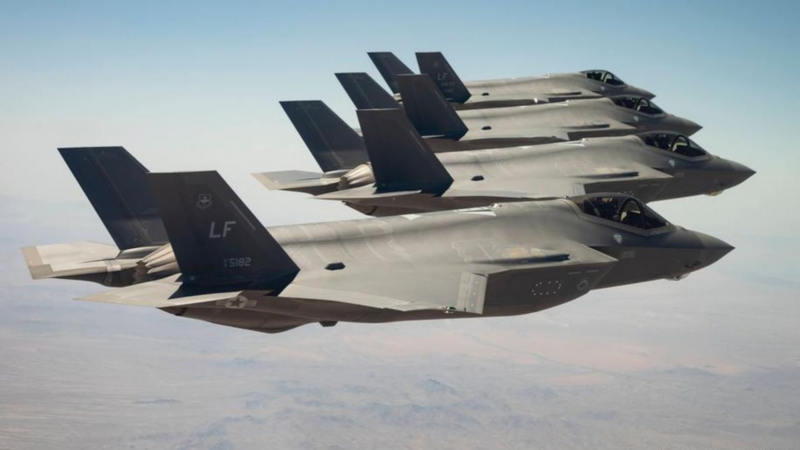 Jet Tempur Siluman F-35