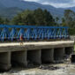 Jembatan di Desa Bener Berpapah, Kecamatan Ketambe, Aceh Tenggara, Aceh, 