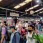 Penumpang Kereta Api Jawa Tengah
