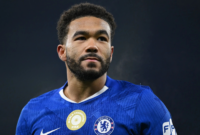 Reece James Tetap di Chelsea