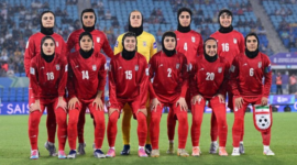 Anggota Tim Sepakbola Iran Pilih Pulang