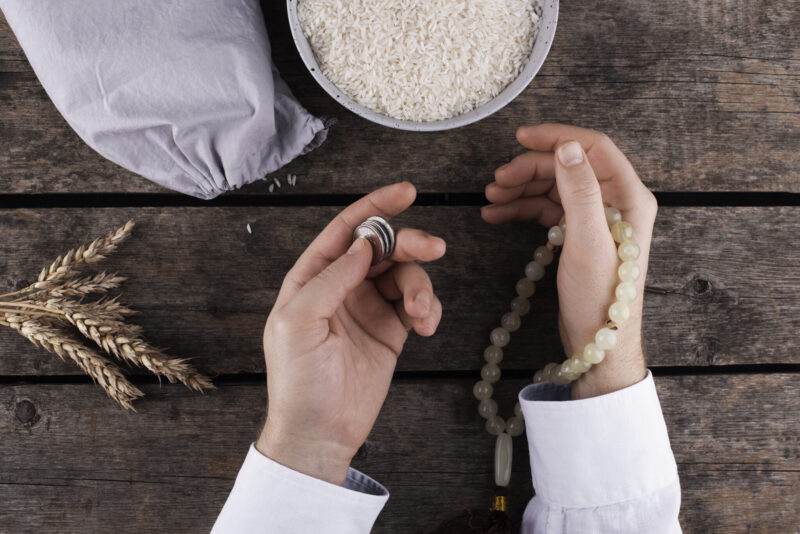 Ilustrasi Zakat Fitrah. (Foto: Freepik)