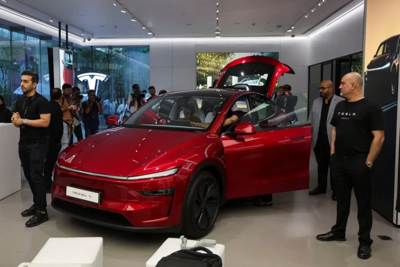 Tesla Model Y L Enam Kursi Resmi Masuk India, Harga Tembus Rp1 Miliar